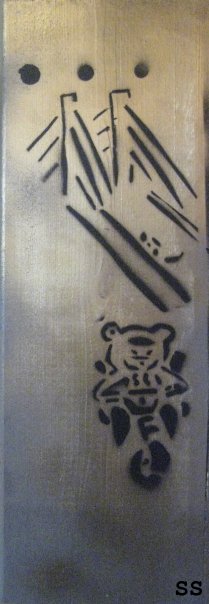 Thinking back on the amount of spraypaint used for this half-finished piece, I now get why I didn't finish it.